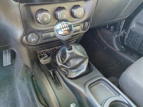 Used 2016 Jeep Wrangler Unlimited Sport image 14