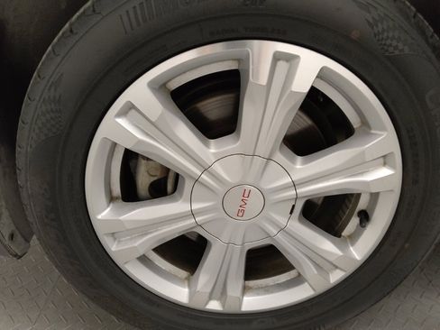 Used 2017 GMC Terrain SLT w/ Open Road Package image 31