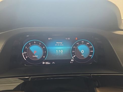 New 2026 Volkswagen Atlas Cross Sport SE AWD/4WD image 38