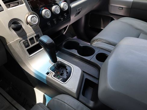 Used 2008 Toyota Tundra Limited AWD/4WD image 12