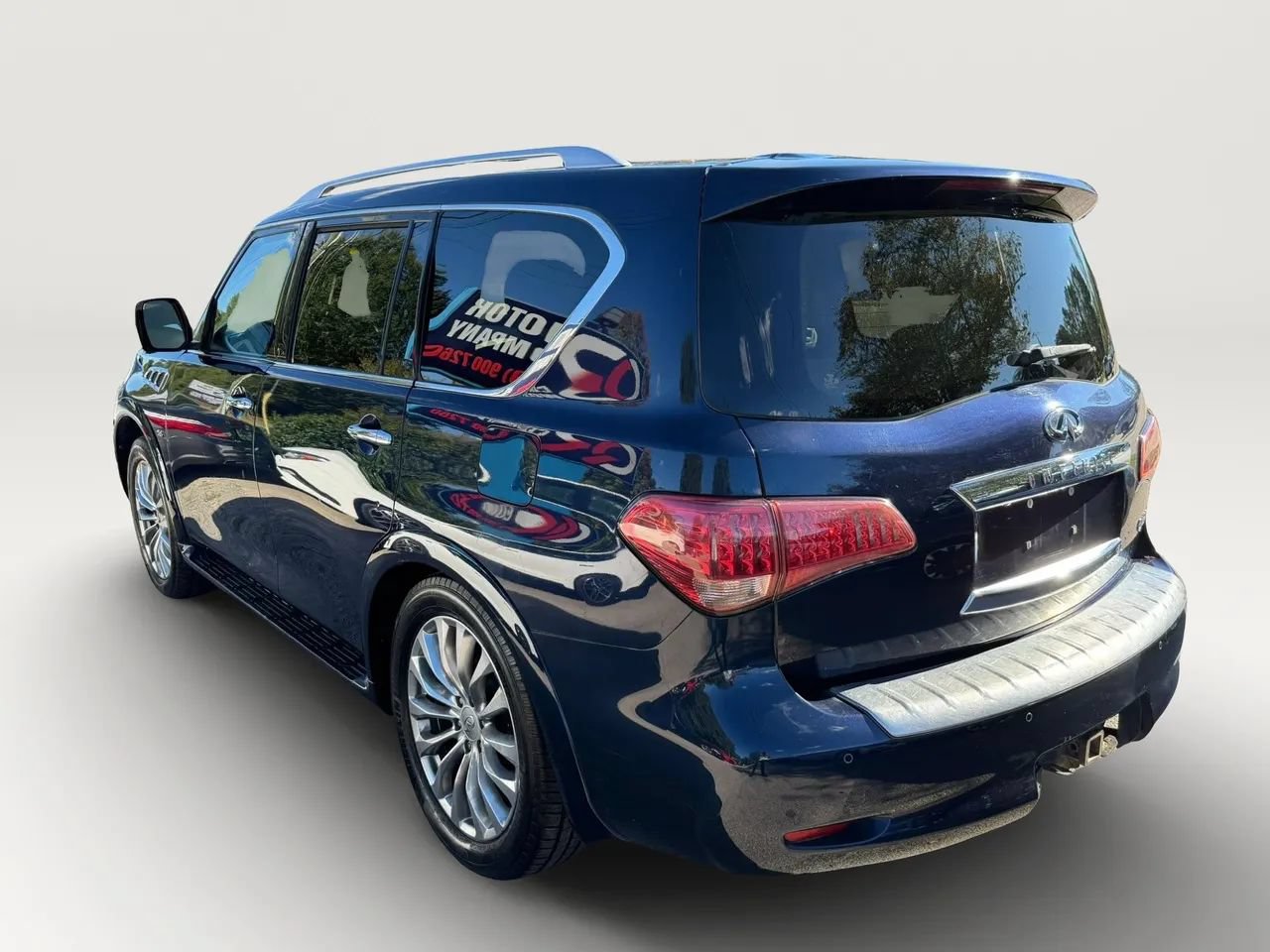 Used 2015 INFINITI QX80 4WD w/ 22" Wheel Package image 5
