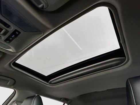 Certified 2025 Toyota RAV4 Limited w/ Advanced Technology Package AWD/4WD image 6