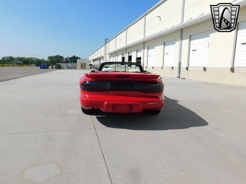 Used 1997 Pontiac Firebird Formula image 4