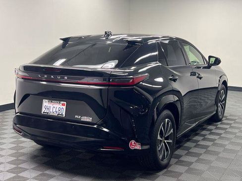 Certified 2023 Lexus RZ 450e Premium w/ Technology Package AWD/4WD image 5