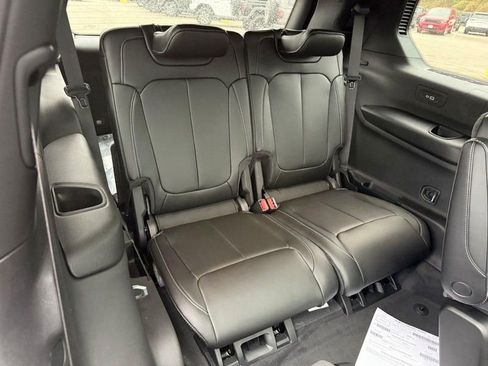 New 2025 Jeep Grand Cherokee L Limited AWD/4WD image 7