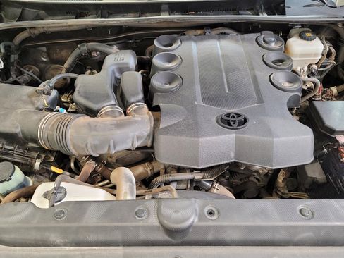 Used 2017 Toyota 4Runner SR5 image 30