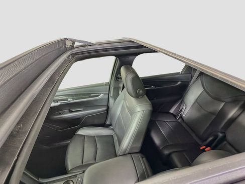 Used 2021 Cadillac XT5 Premium Luxury FWD image 17