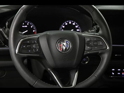 Used 2023 Buick Envision Essence AWD/4WD image 7