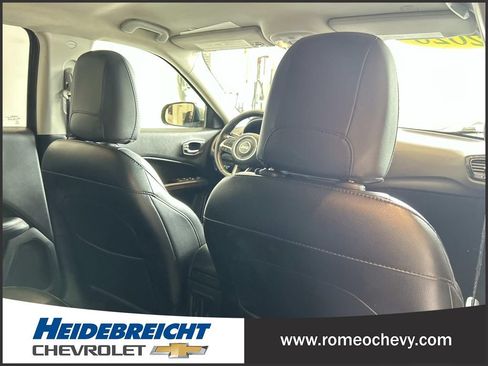 Used 2020 Jeep Compass Limited AWD/4WD image 33