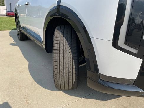 New 2027 Kia Telluride SX X-Line AWD/4WD image 18