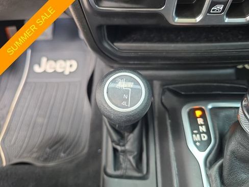 Used 2023 Jeep Gladiator Sport AWD/4WD image 20