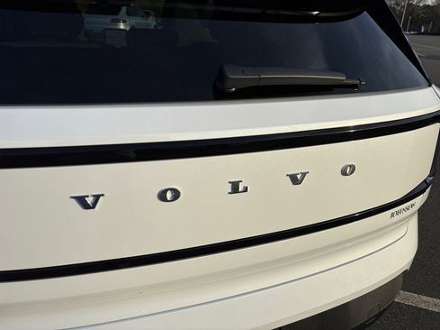 New 2026 Volvo EX30 Ultra image 5