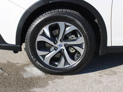 Used 2020 Subaru Outback Touring XT image 31