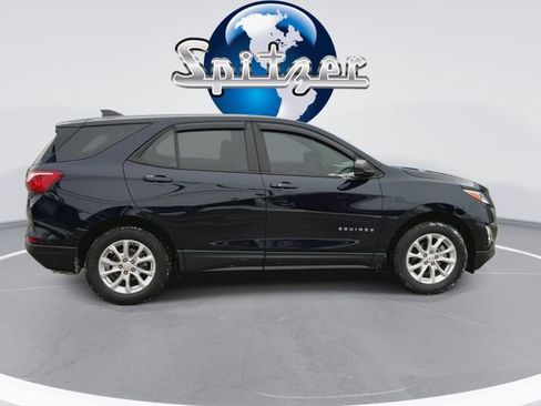 Used 2020 Chevrolet Equinox LS image 10