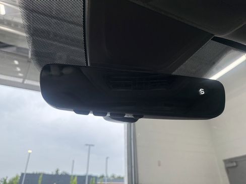 New 2026 Volkswagen Atlas SEL Premium R-Line image 25