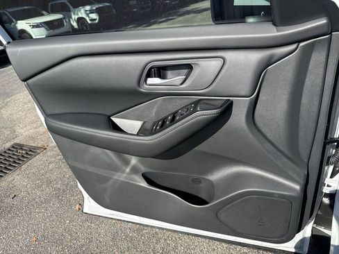 New 2026 Nissan Rogue SV w/ Cold Weather Package image 25