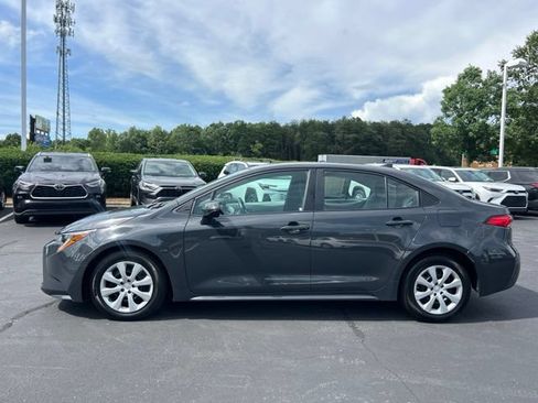 Used 2024 Toyota Corolla LE FWD image 10
