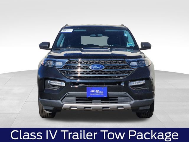 Certified 2023 Ford Explorer XLT w/ Equipment Group 202A AWD/4WD image 3