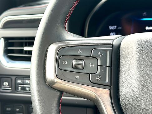 Used 2024 Chevrolet Tahoe RST w/ Luxury Package AWD/4WD image 31