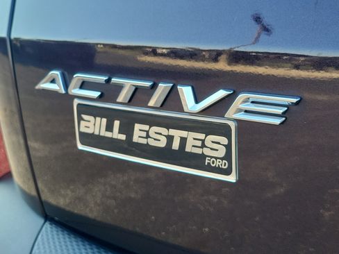 Used 2023 Ford Escape Active w/ Tech Pack #2 FWD image 9