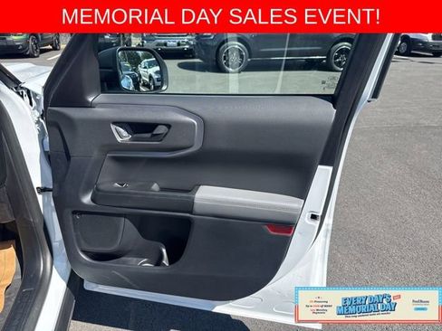 Used 2025 Ford Bronco Sport Badlands AWD/4WD image 13