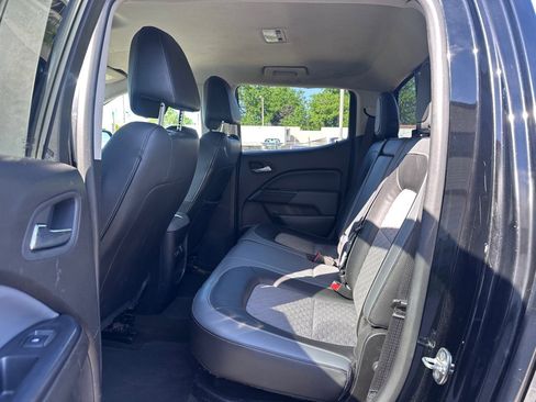 Used 2016 Chevrolet Colorado Z71 AWD/4WD image 9