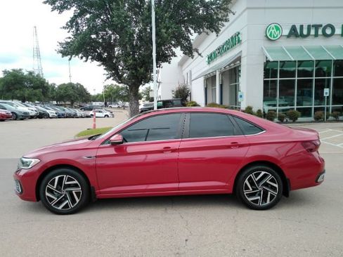 Used 2022 Volkswagen Jetta SEL FWD image 10