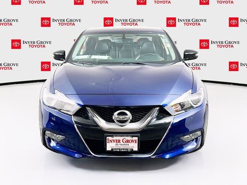 Used 2017 Nissan Maxima 3.5 SV image 2