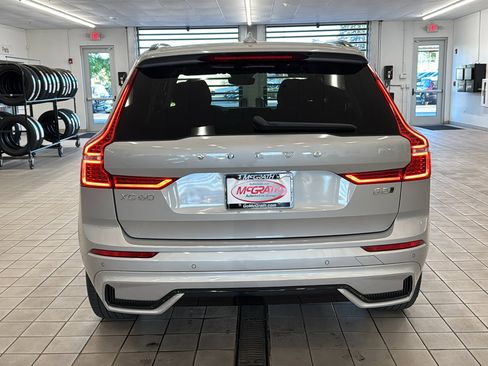 Certified 2025 Volvo XC60 B5 Plus AWD/4WD image 6