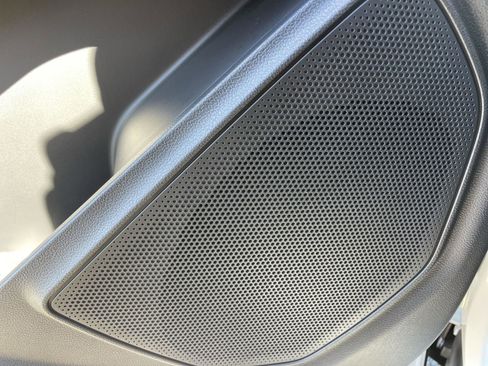 New 2026 Ford Explorer Platinum image 25