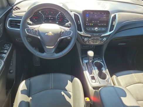 Certified 2024 Chevrolet Equinox Premier image 9