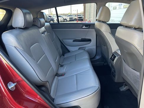 Used 2018 Kia Sportage EX w/ EX Premium Package image 18