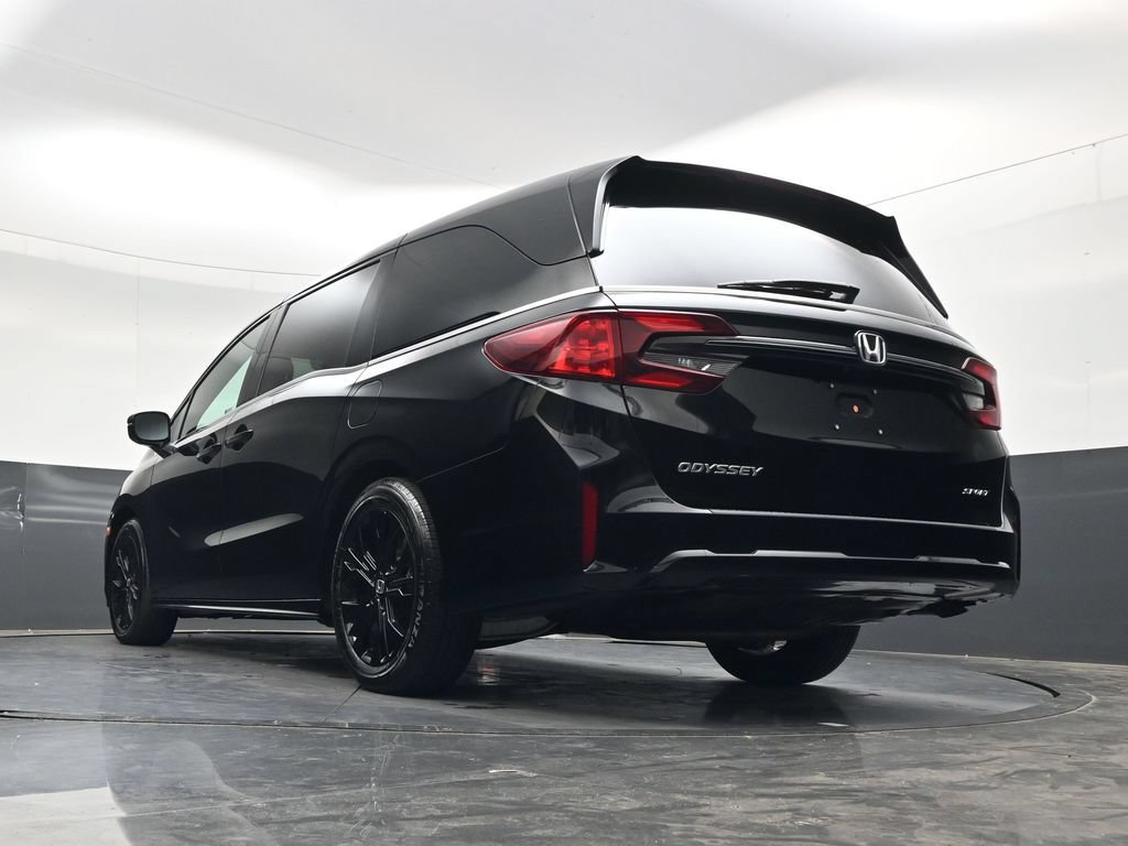 Used 2025 Honda Odyssey Sport-L image 30