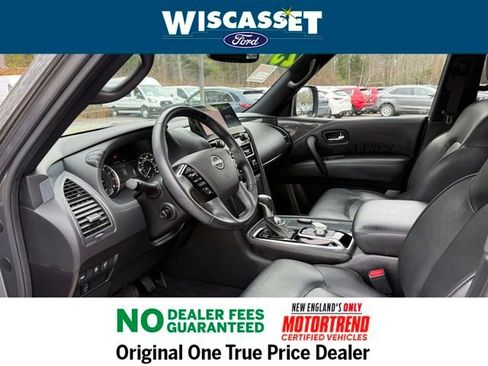 Used 2023 Nissan Armada SL w/ Midnight Edition Package image 4