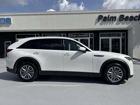 Used 2024 MAZDA CX-90 Plug-In Hybrid w/ Preferred AWD/4WD image 23