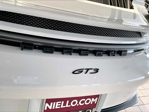 Used 2022 Porsche 911 GT3 image 35
