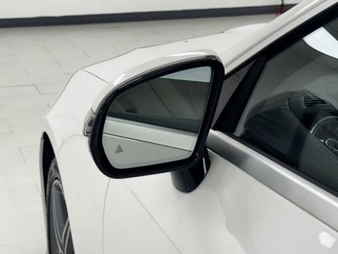 Used 2019 Mercedes-Benz E 450 4MATIC Cabriolet image 45