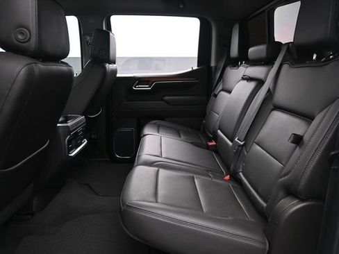 Used 2022 GMC Sierra 1500 Denali w/ Denali Reserve Package AWD/4WD image 11
