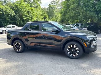 New 2025 Hyundai Santa Cruz SEL video 3