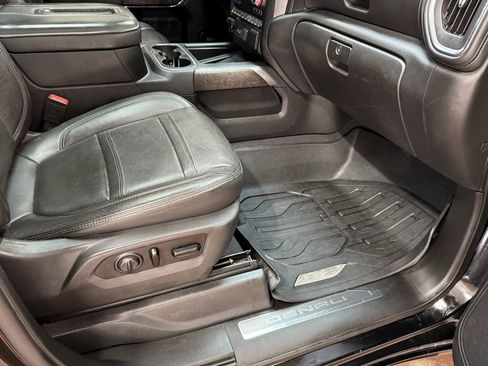 Used 2020 GMC Sierra 1500 Denali w/ Denali Ultimate Package image 12