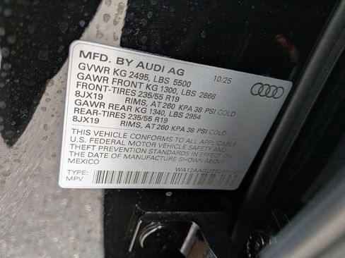 New 2025 Audi Q5 Premium Plus image 17