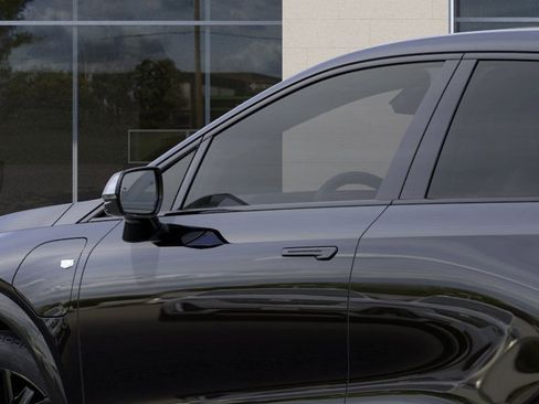 New 2025 Cadillac Optiq Sport 2 w/ LPO, ONYX Package image 12