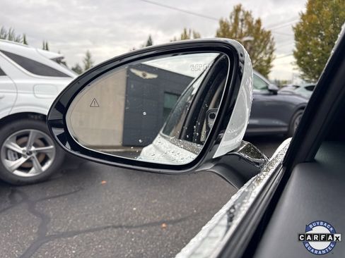 Used 2024 Genesis G80 image 36