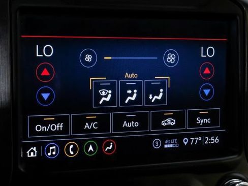 Used 2020 GMC Sierra 2500 AT4 w/ AT4 Premium Package AWD/4WD image 43