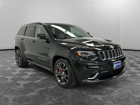 Used 2015 Jeep Grand Cherokee SRT w/ Trailer Tow Group IV AWD/4WD image 7