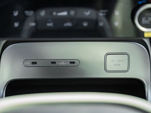 New 2026 Hyundai Ioniq 9 SEL image 22