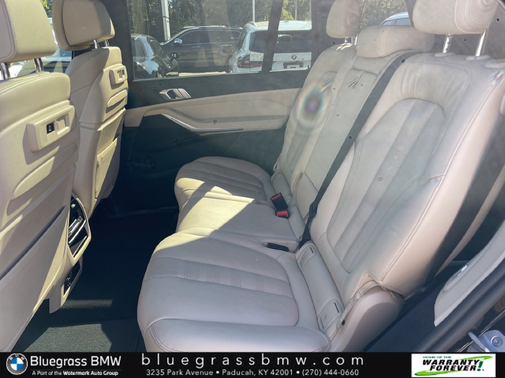 Used 2022 BMW X7 xDrive40i w/ Executive Package AWD/4WD image 21
