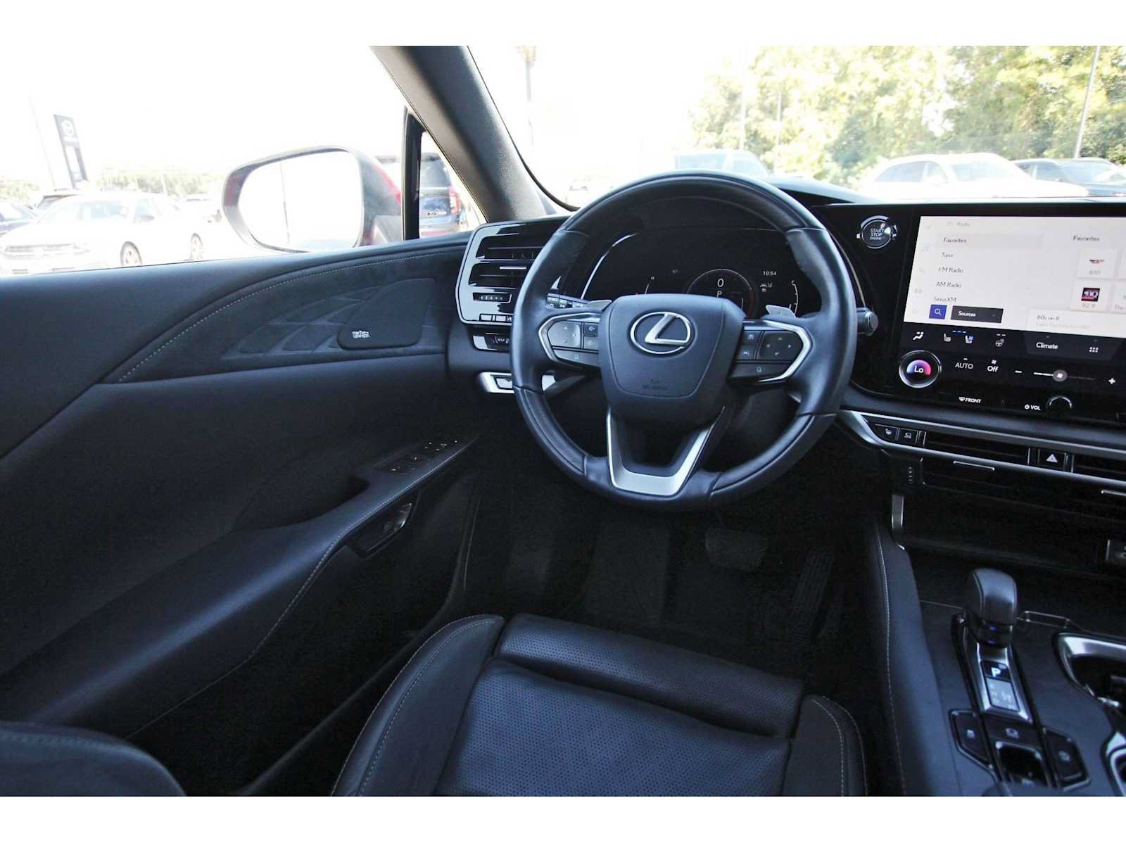 Used 2023 Lexus RX 350 FWD w/ Cold Area Package image 6