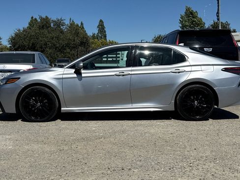 Used 2024 Toyota Camry XSE FWD image 7