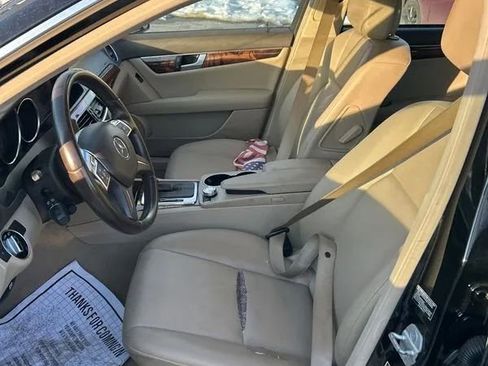 Used 2012 Mercedes-Benz C 300 4MATIC Sedan w/ Premium 1 Pkg image 9